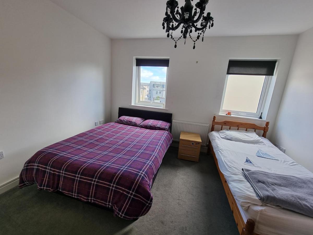 King En-Suite Close To The A30 Camborne Exterior photo